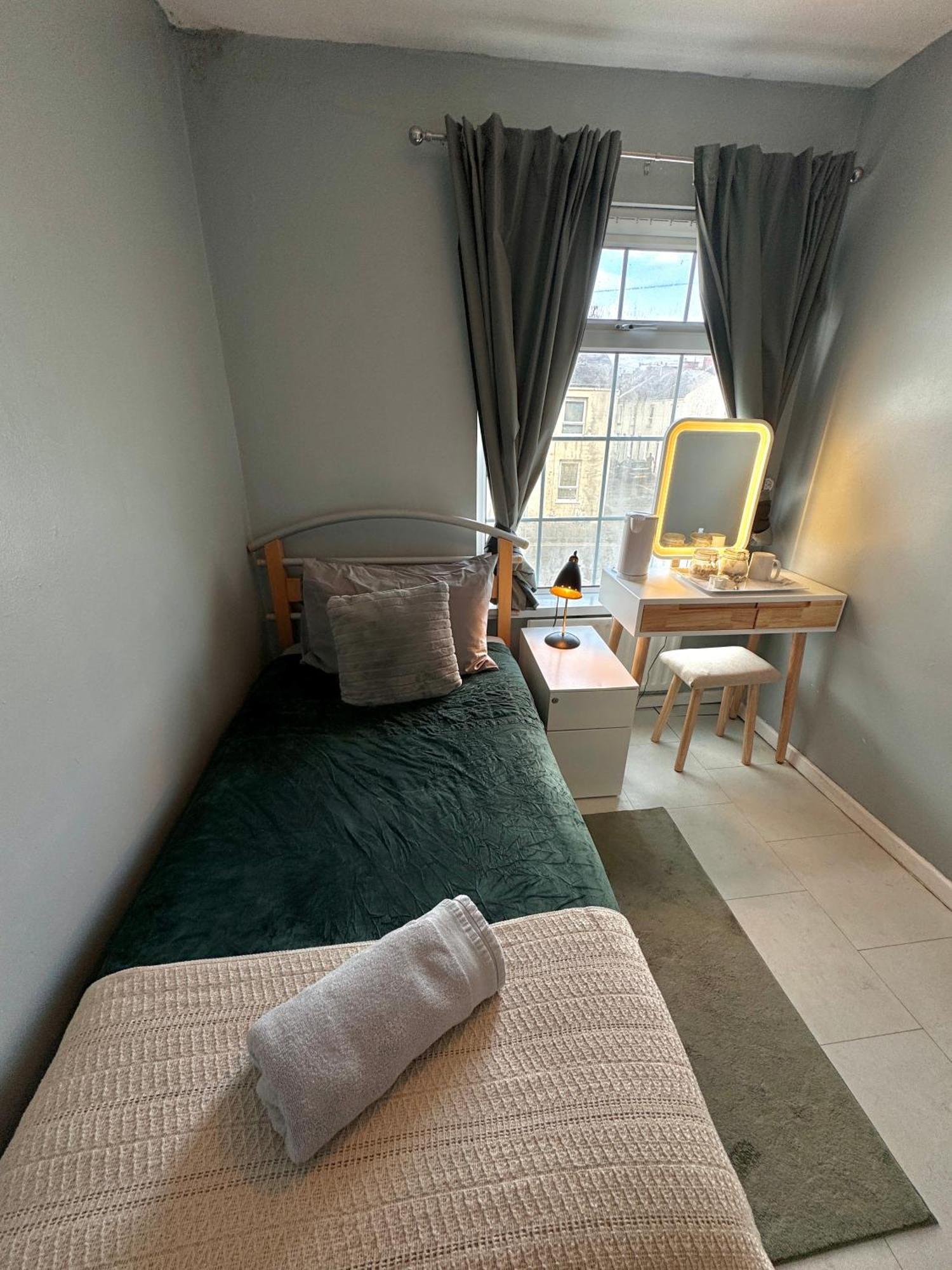 House Near To Castlecourt Shopping Apartment Belfast Ngoại thất bức ảnh