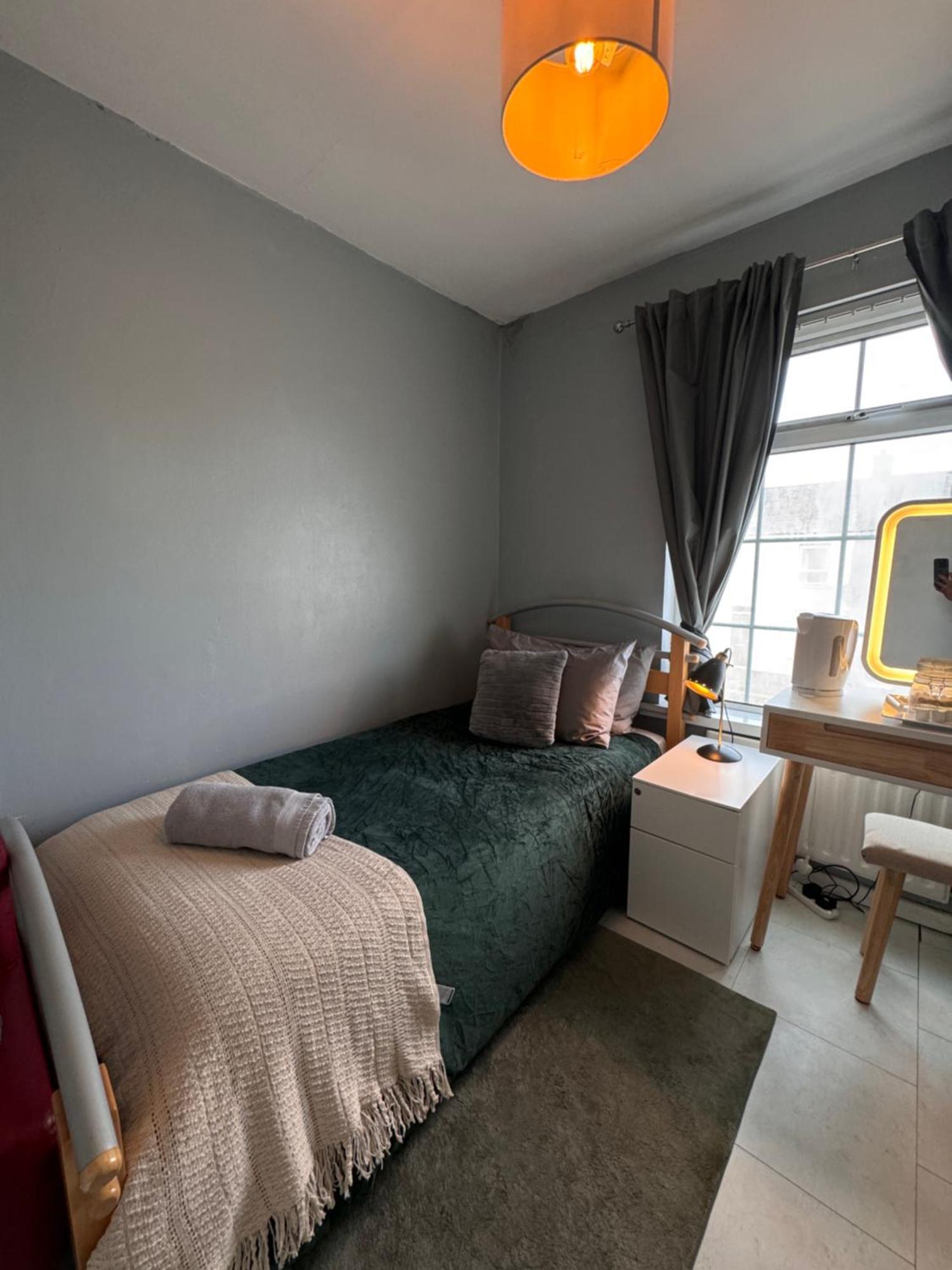 House Near To Castlecourt Shopping Apartment Belfast Ngoại thất bức ảnh