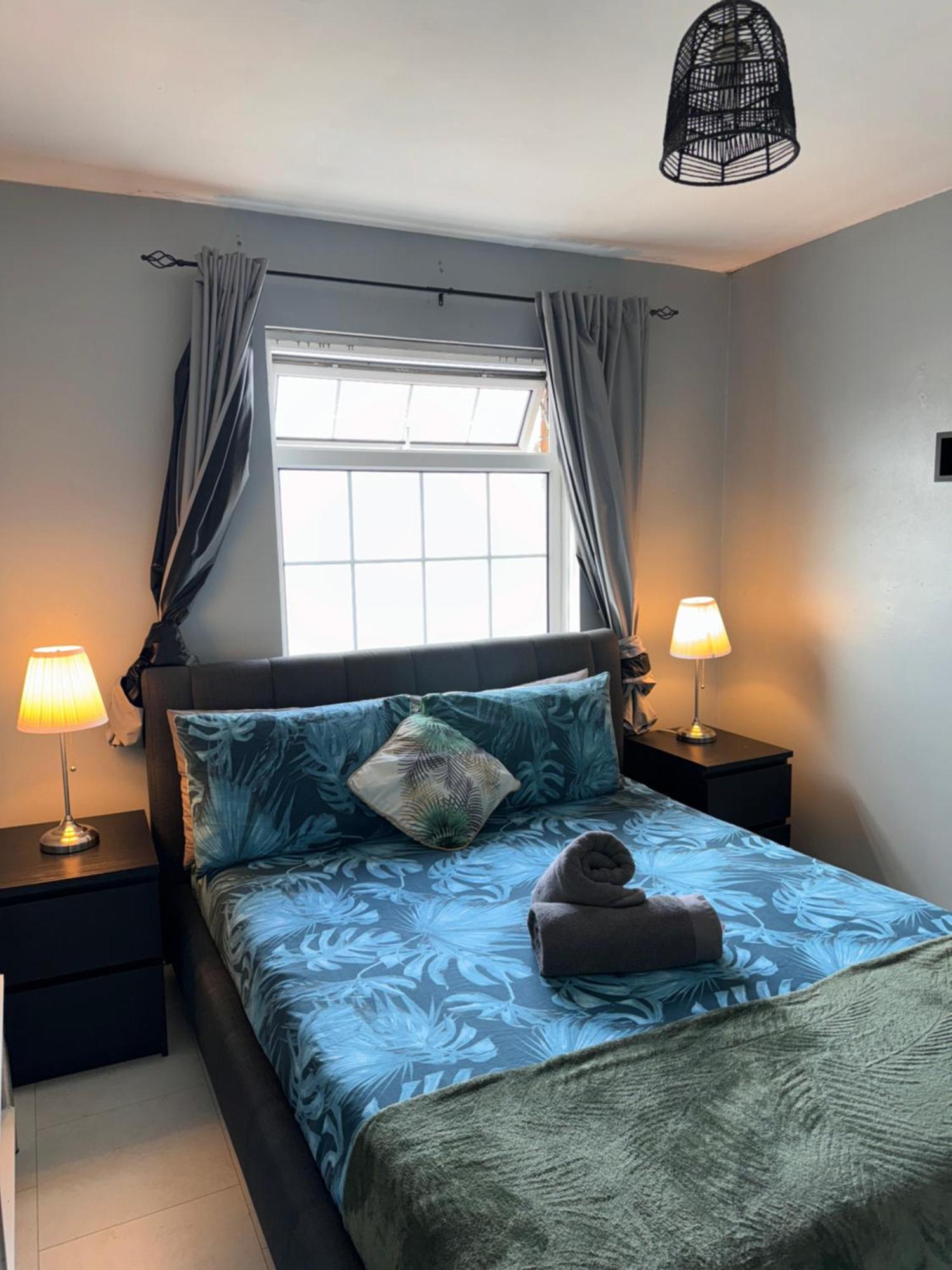 House Near To Castlecourt Shopping Apartment Belfast Ngoại thất bức ảnh