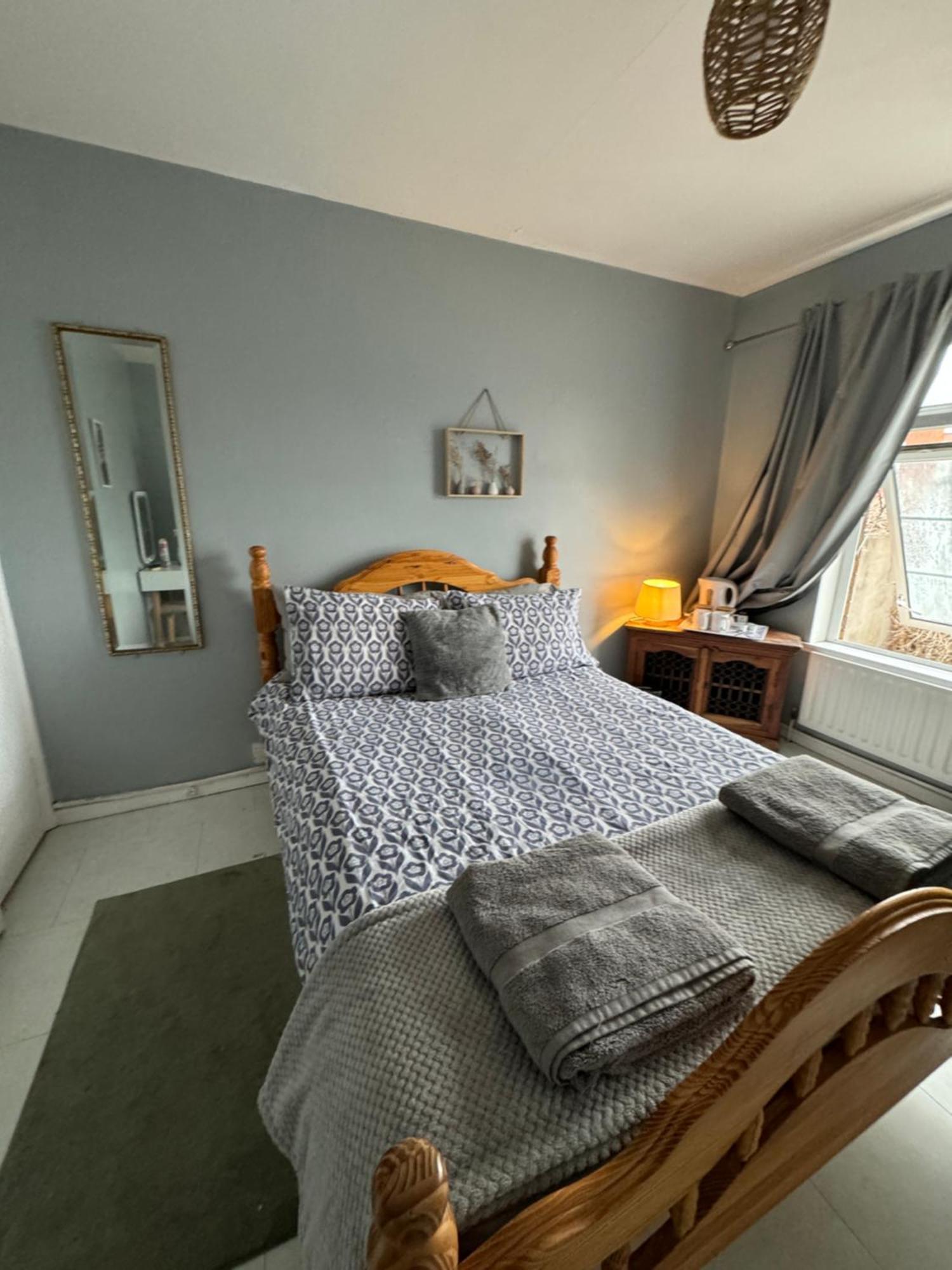 House Near To Castlecourt Shopping Apartment Belfast Ngoại thất bức ảnh